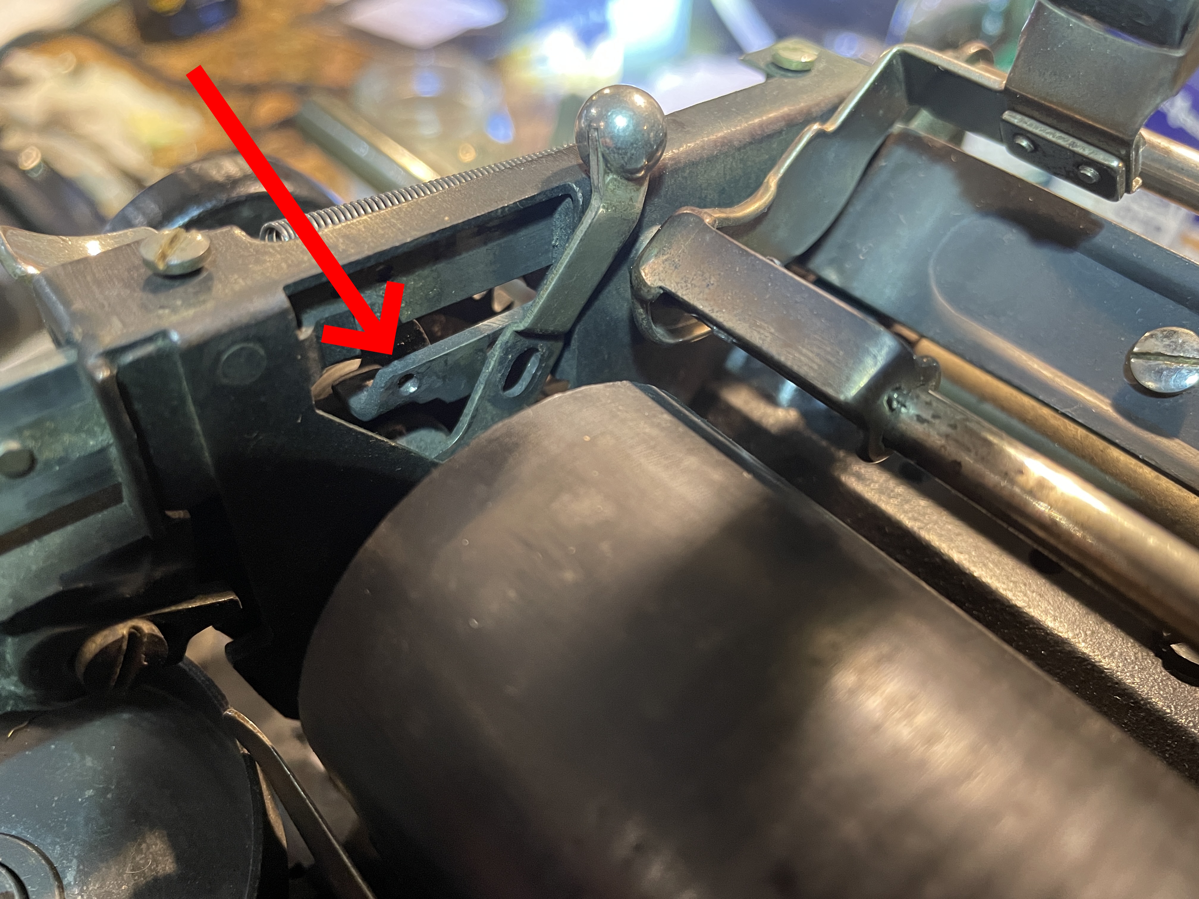 line space selector Underwood standard missing screw