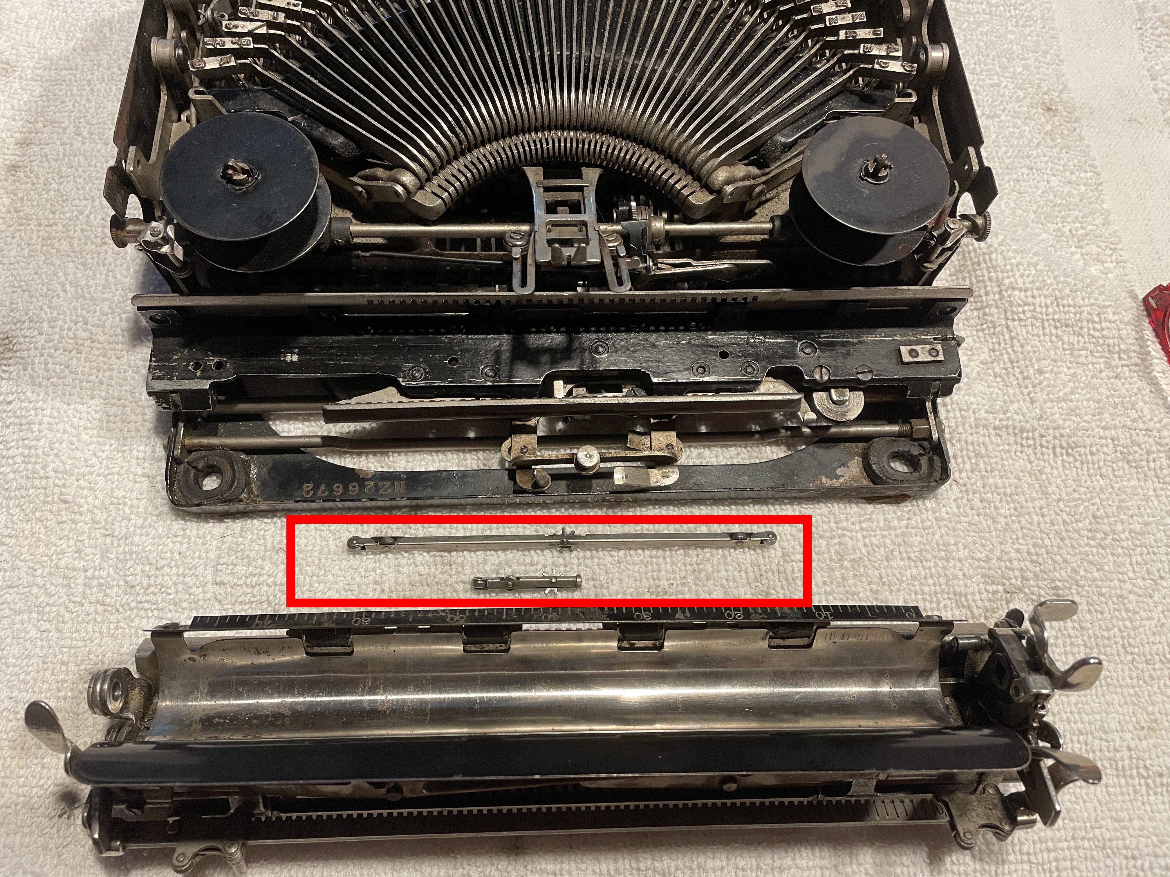 roller / pinion retainer carriage bearing for Remington Portable 1 typewriter