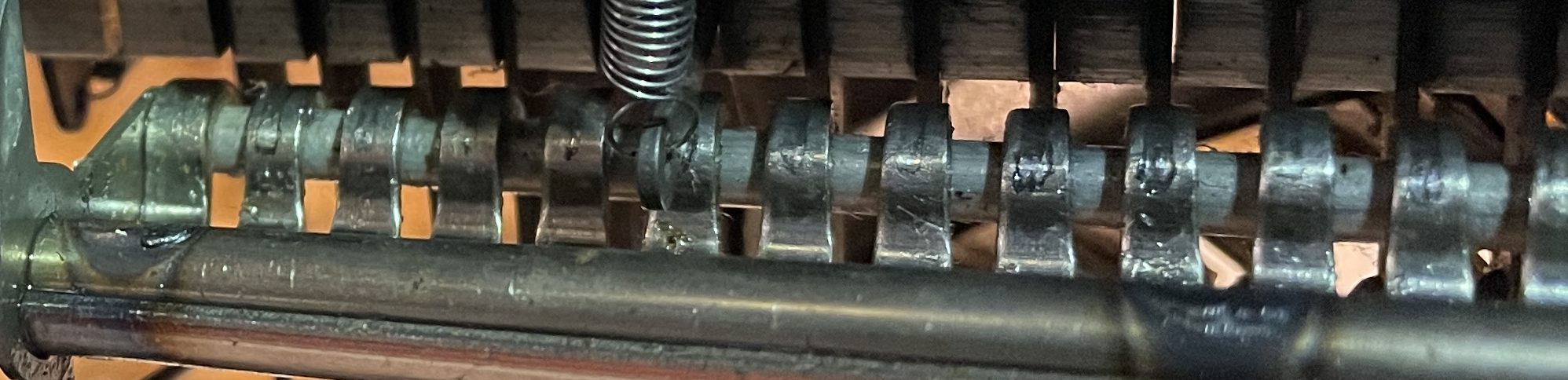 the trip for an individual key can be adjusted by forming the tongues on the universal bar of the Hermes Rocket