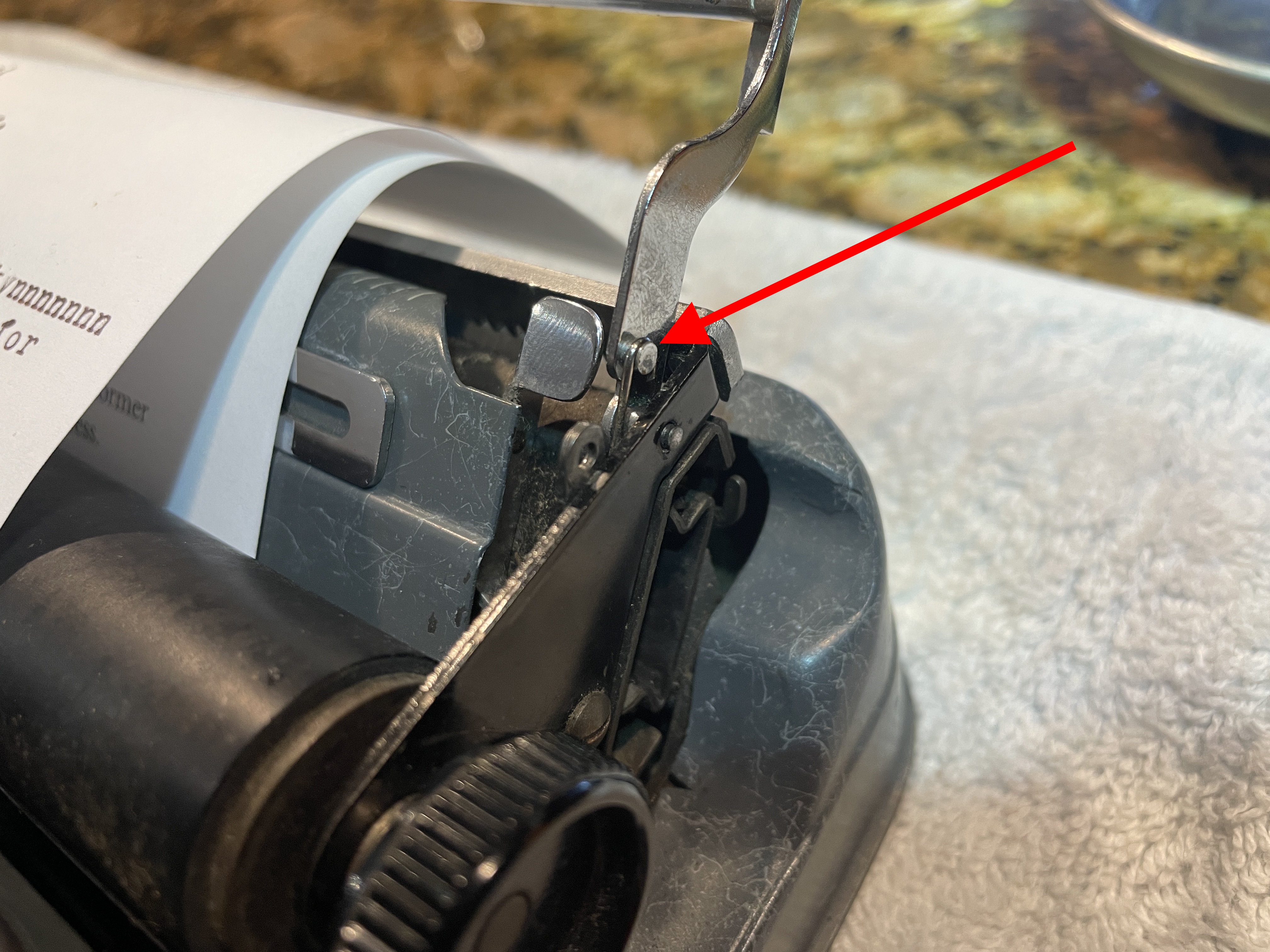 Hermes Baby typewriter paper bale spring hooked up