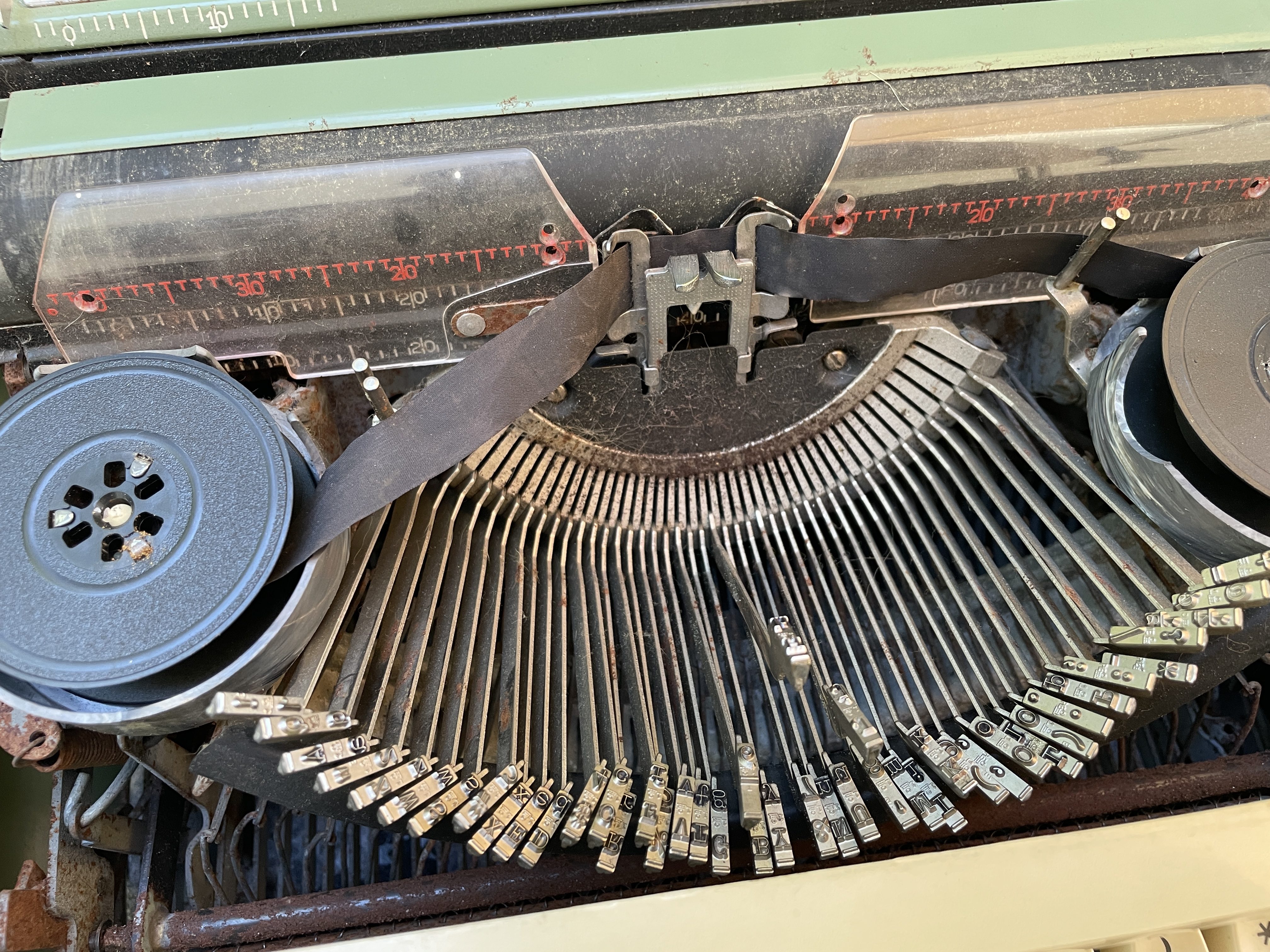 Frozen segment due to rust on a 1979 Royal Sabre