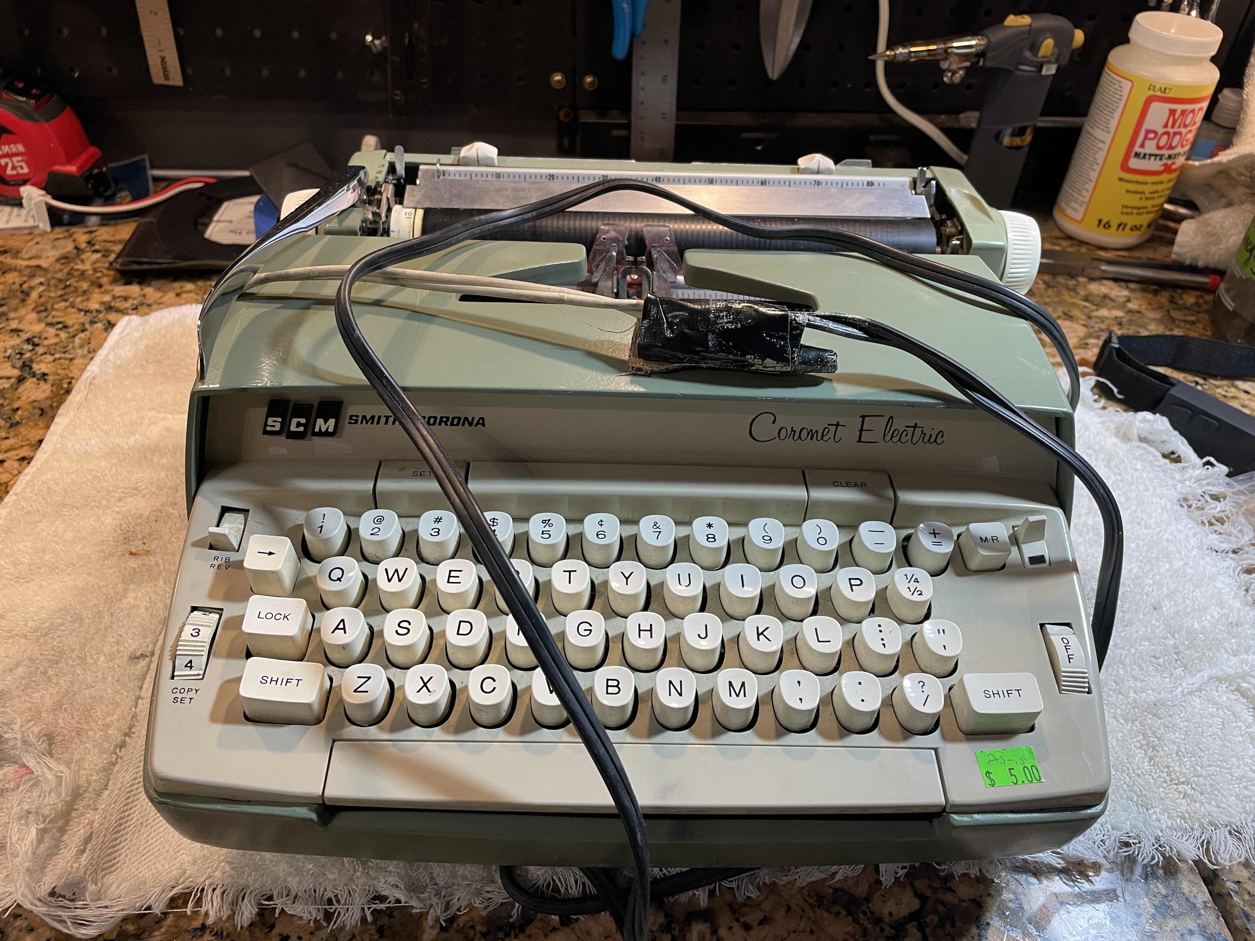 Smith-Corona Coronet Electric - 1960s