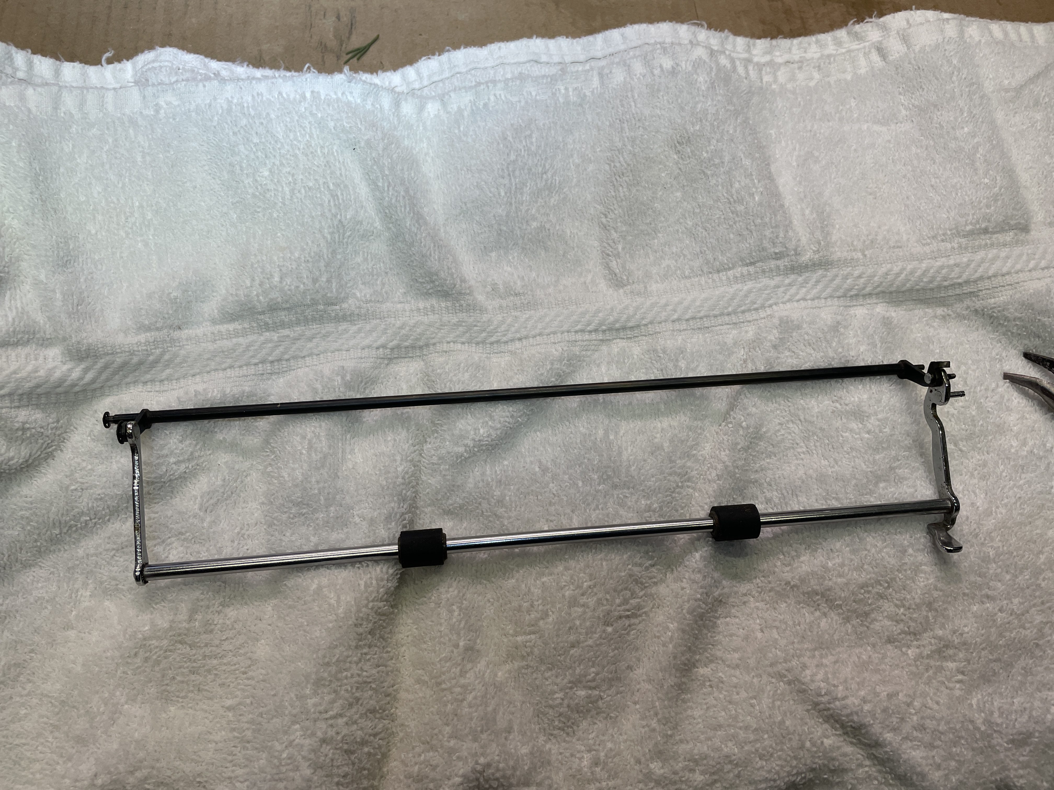 SCM Coronet Electric paper bail from TB Writer Plus