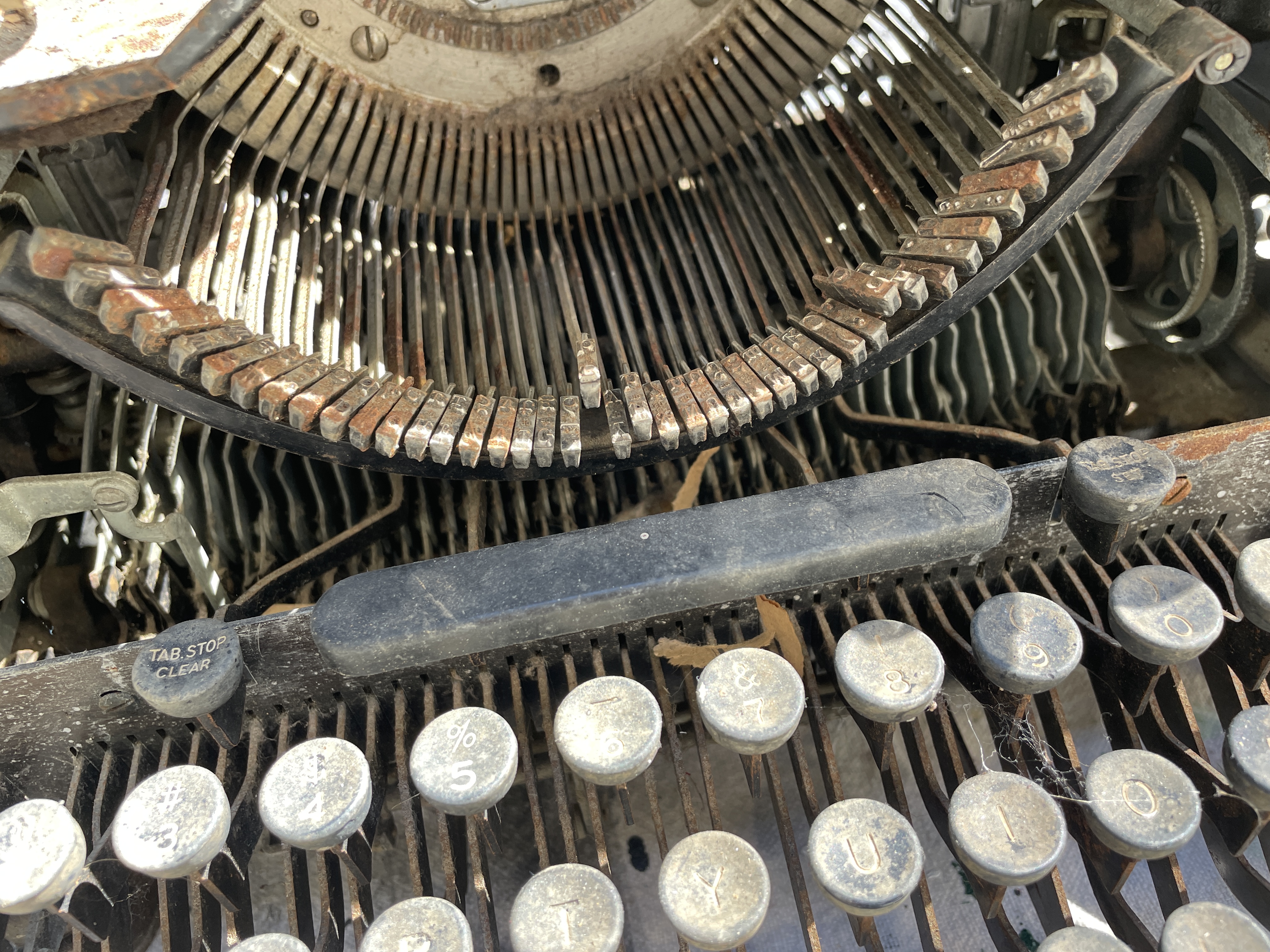 1952 Underwood Rhythm Touch after years spent outside