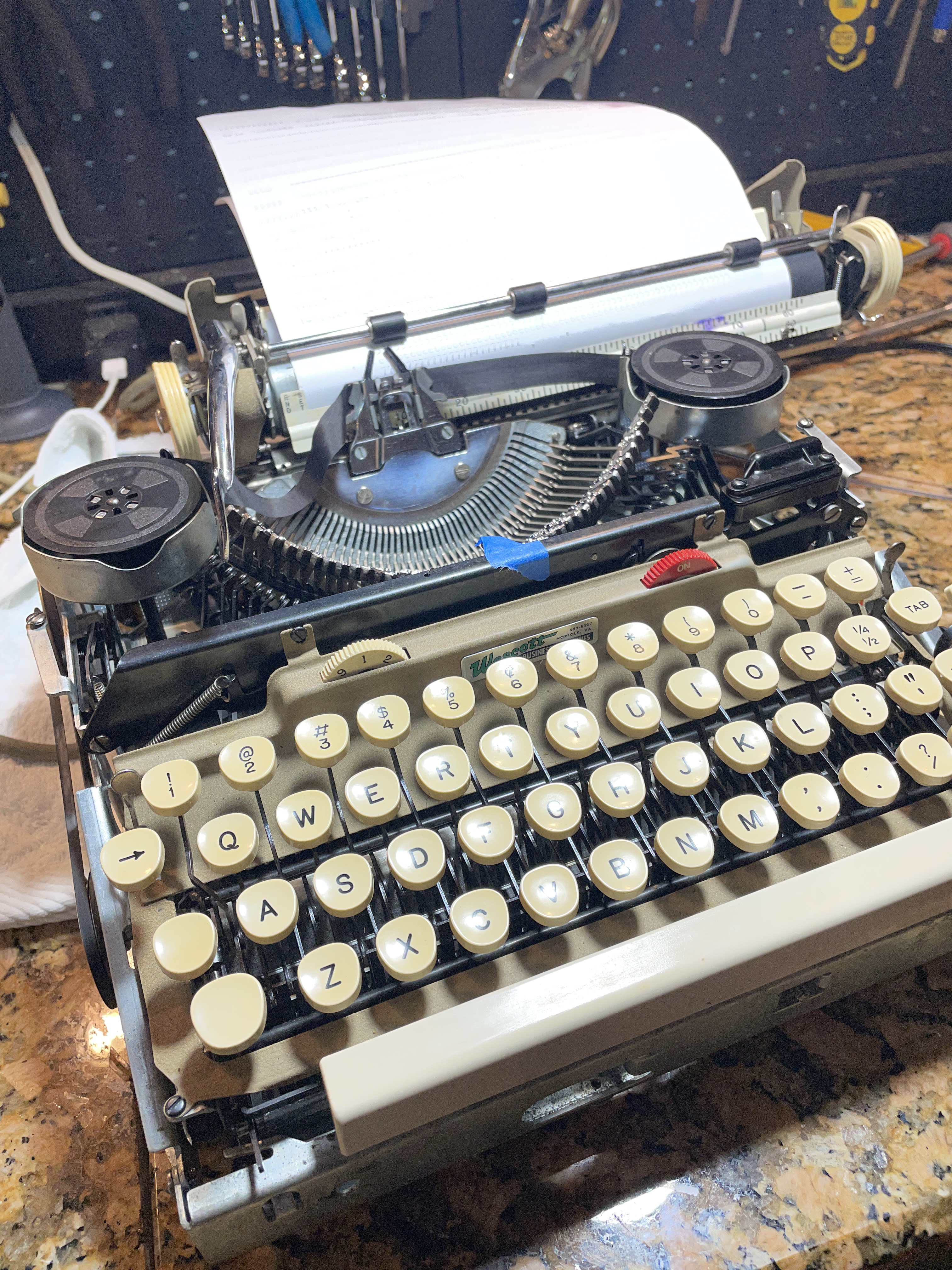 1960 Smith-Corona Electric 5TE with outside casing removed