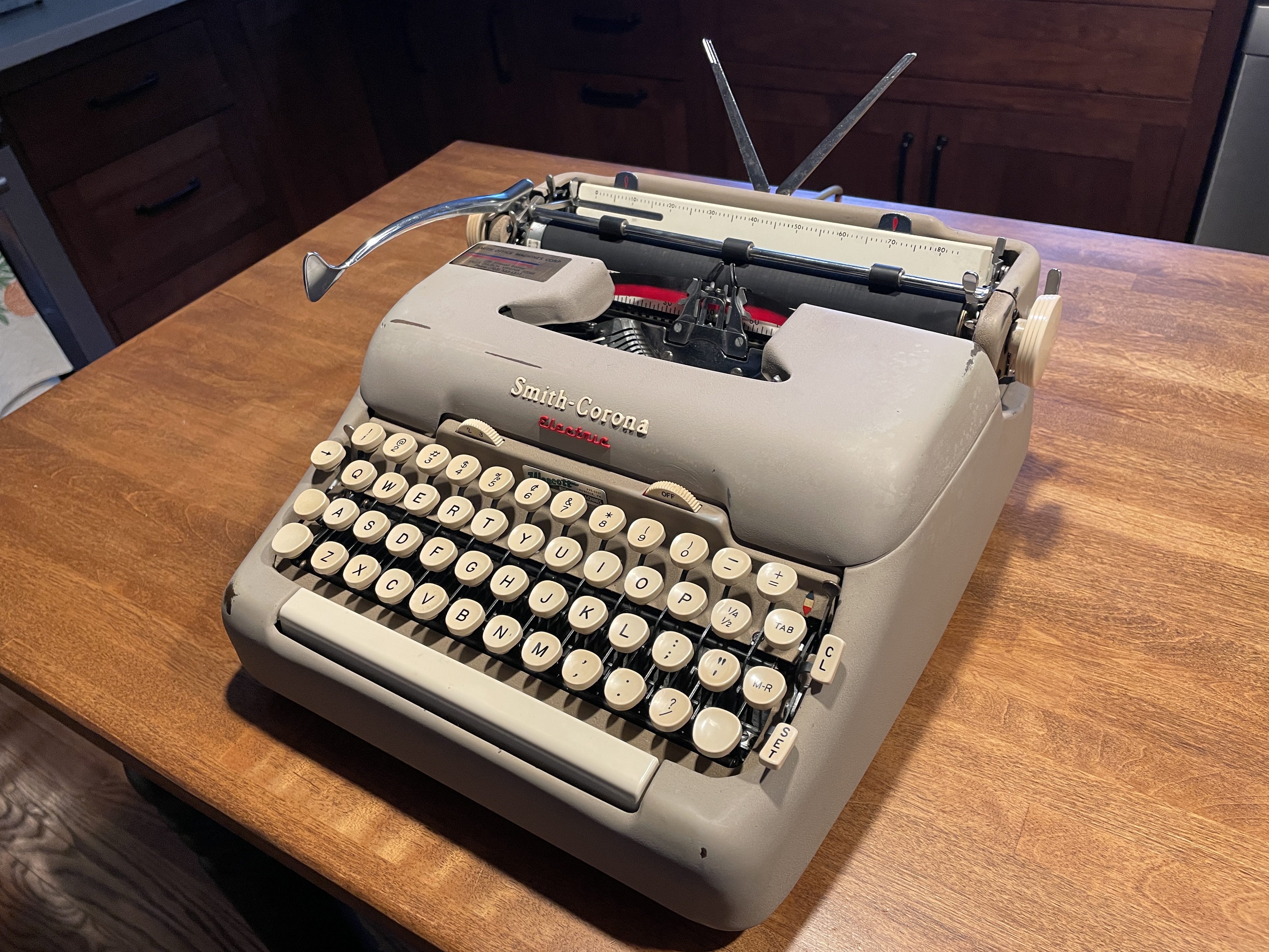 1960 Smith-Corona Electric 5TE