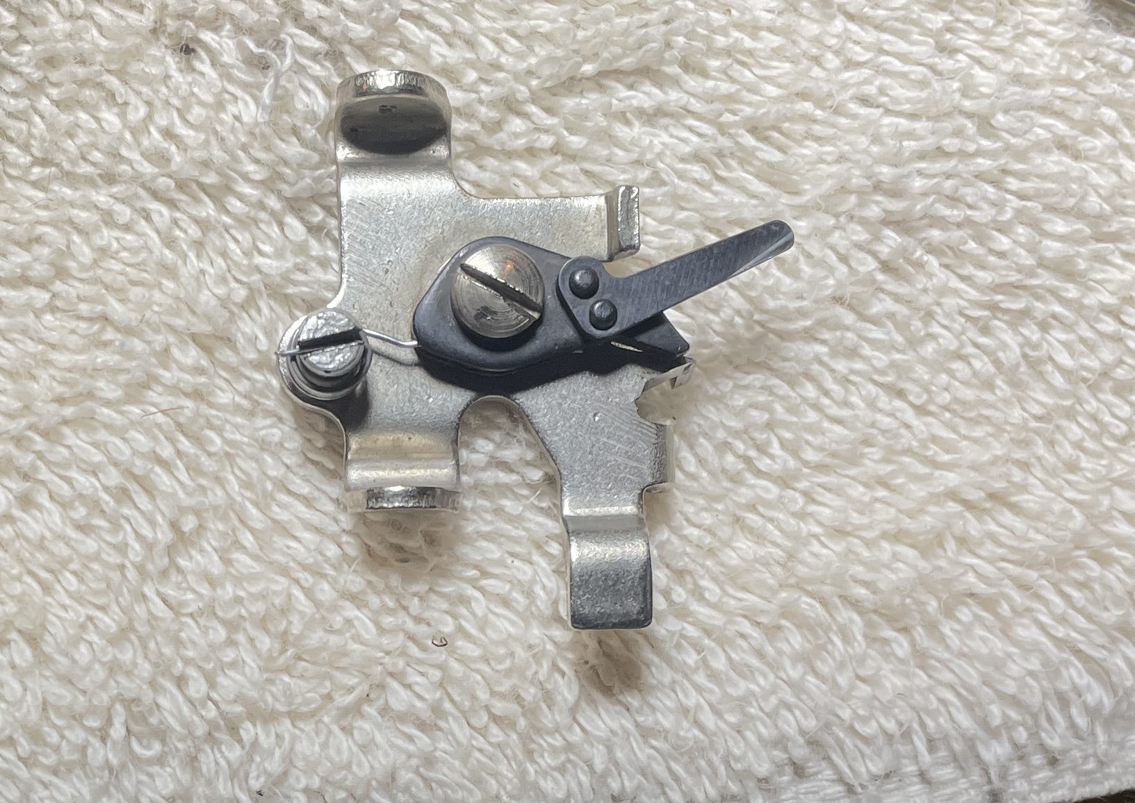 escapement plate of Consul 232 typewriter