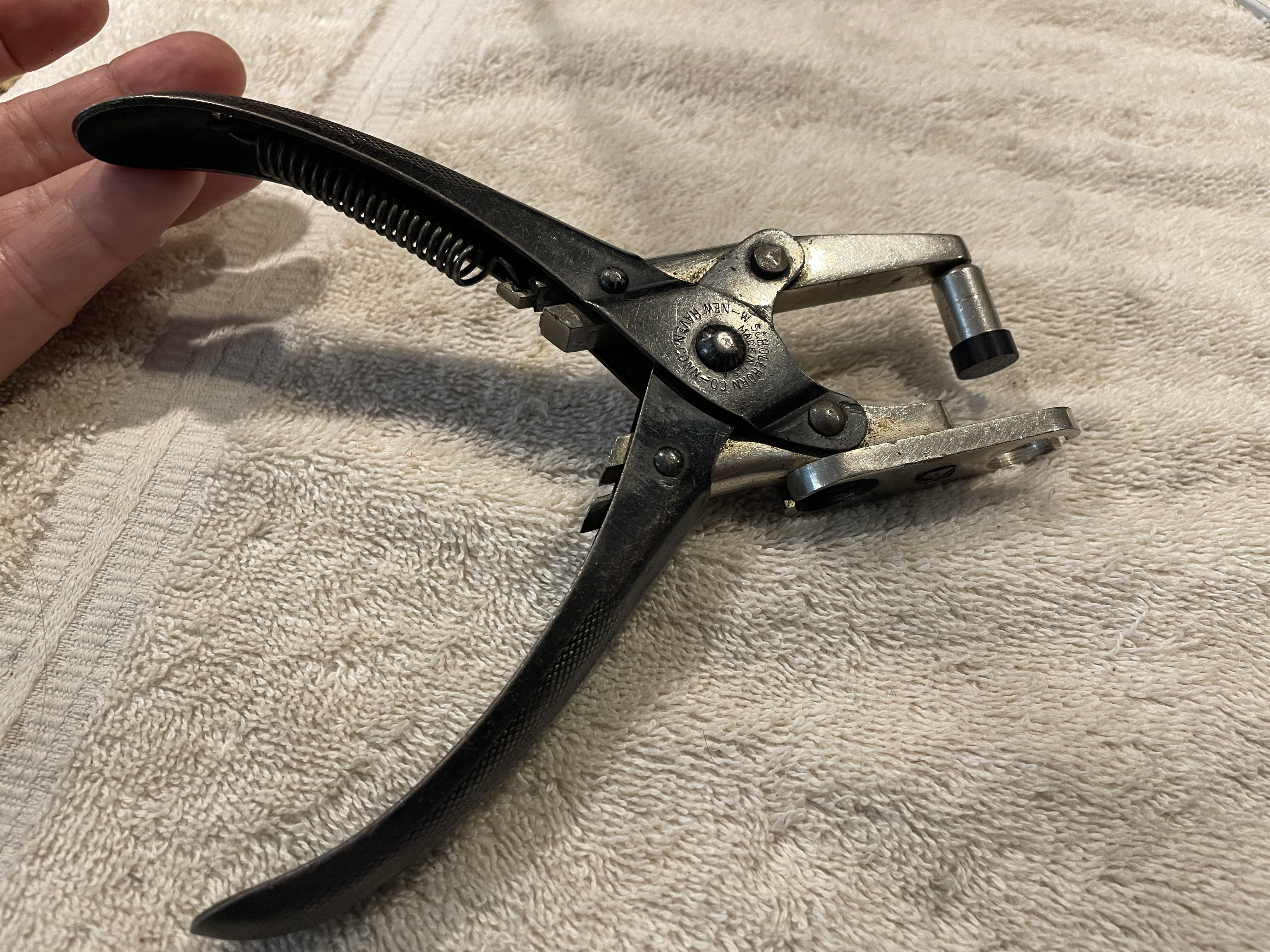 Vintage Shollhorn keytop removal pliers with 3D printed stopper