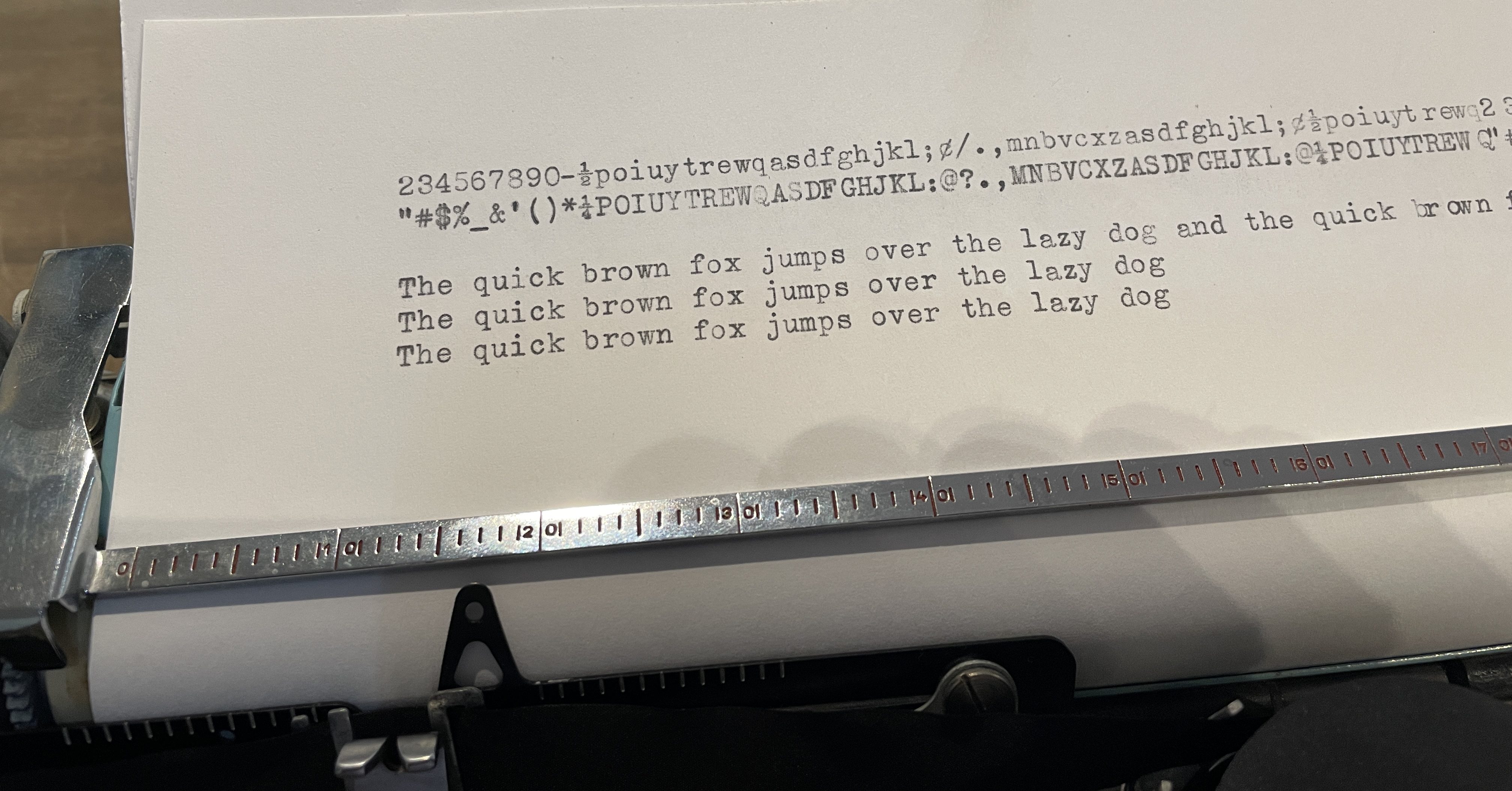 type sample of 1969 Consul 232 typewriter