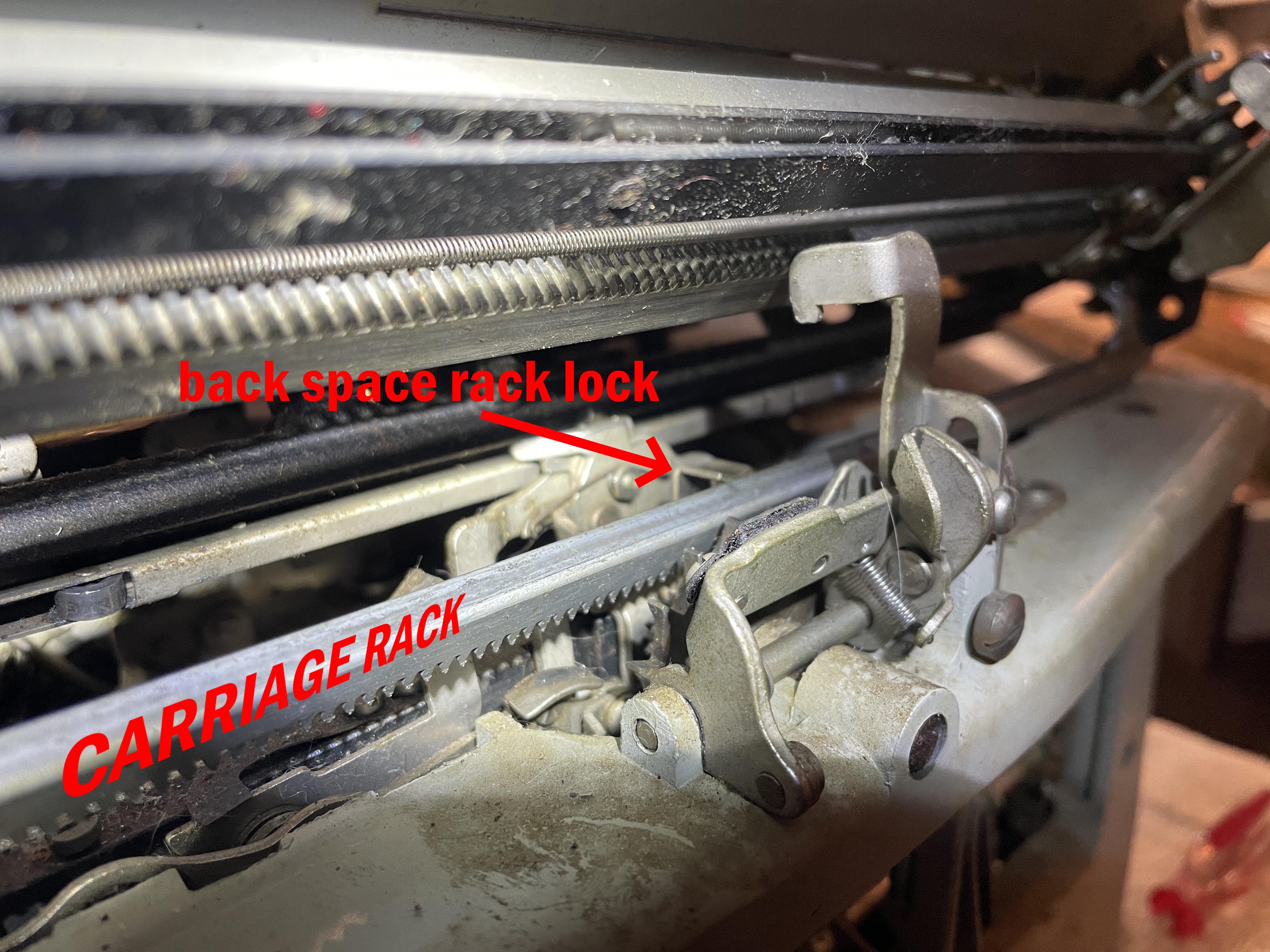 carriage removal 1962 R. C. Allen VisOmatic A - back space rack lock interfering with removal of carriage