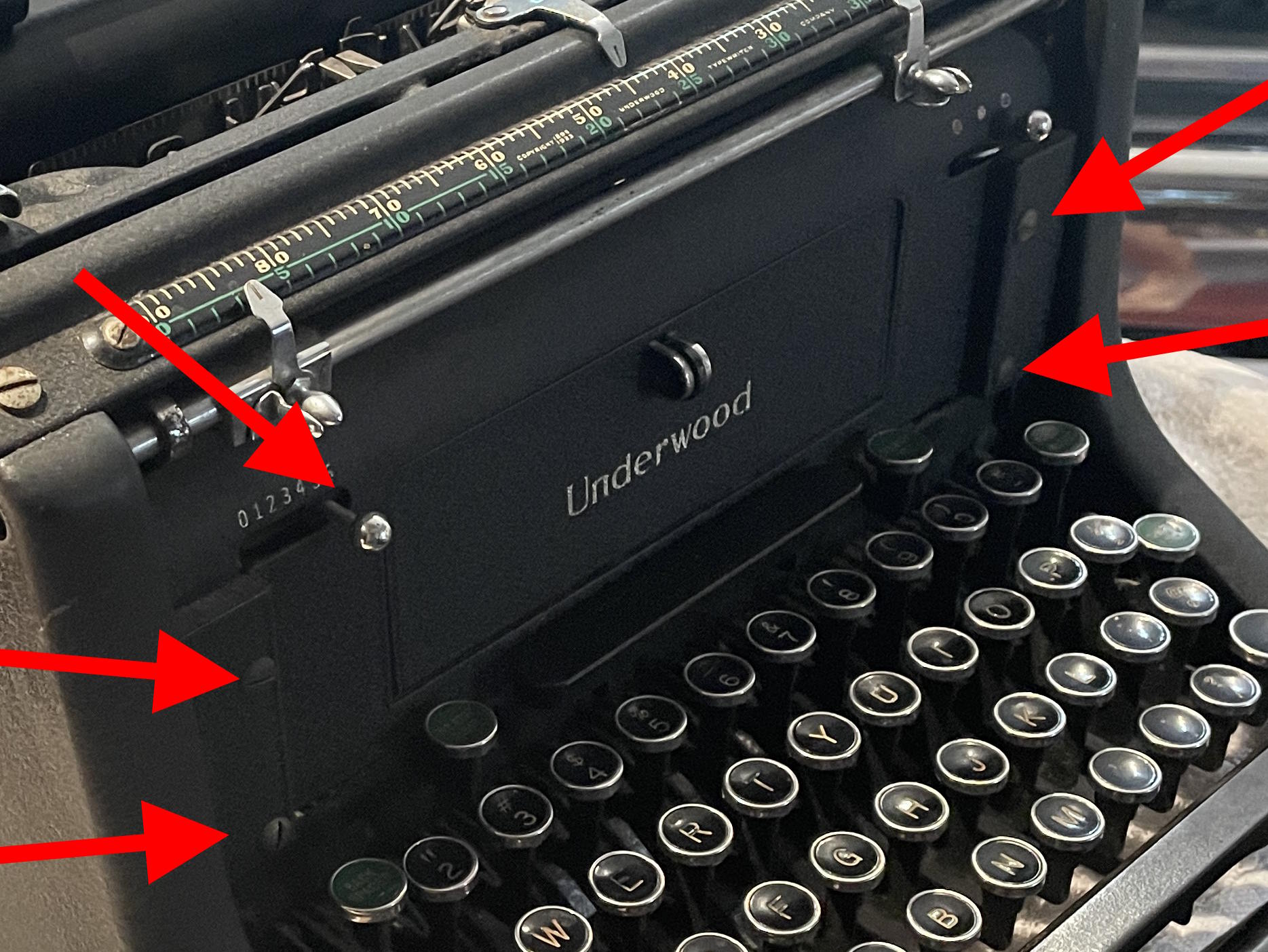 removal of front panel from 1940 Underwood Master typewriter