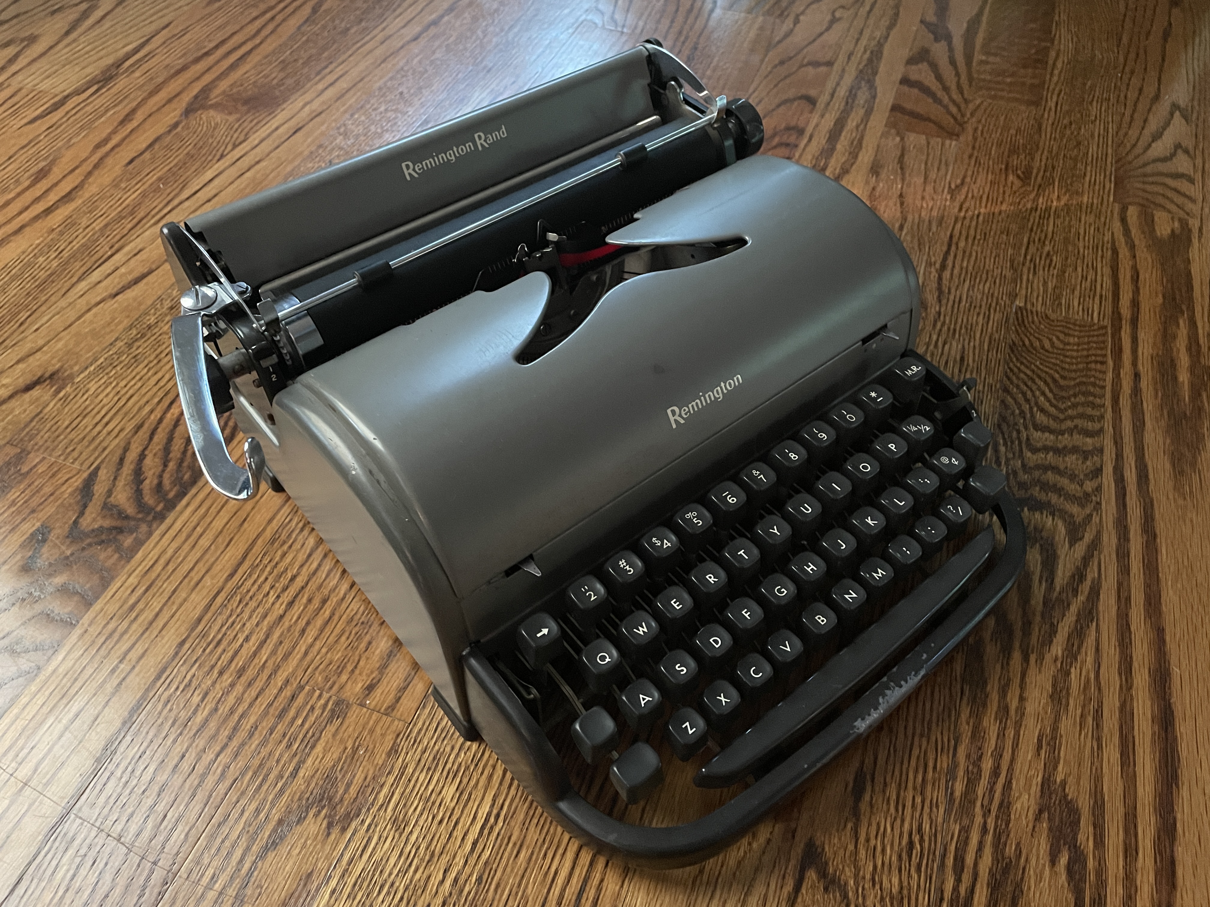 1949 Remington All-New Portable