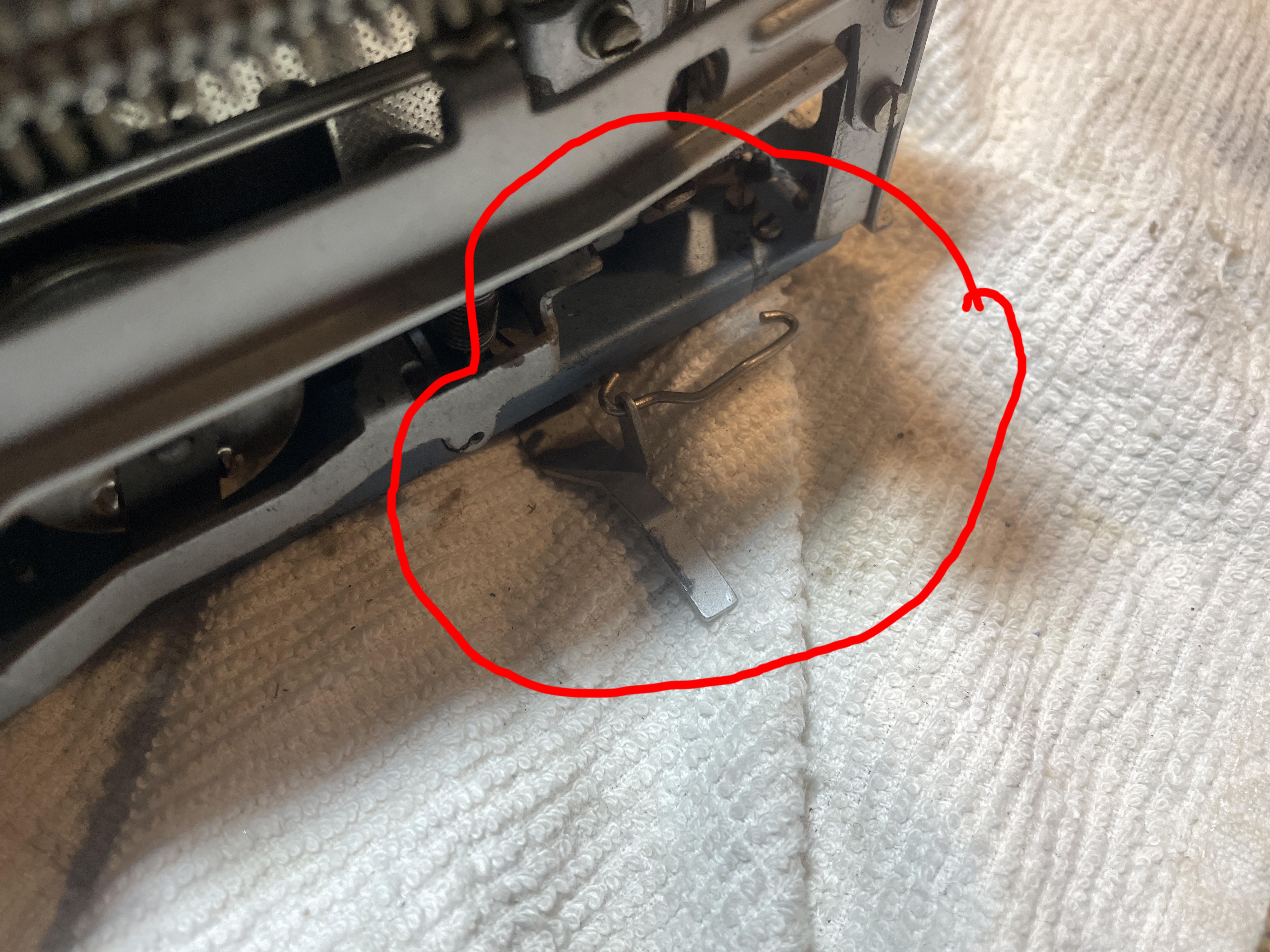 tab set and clear links fell off while out of casing - 1963 Olympia SM7