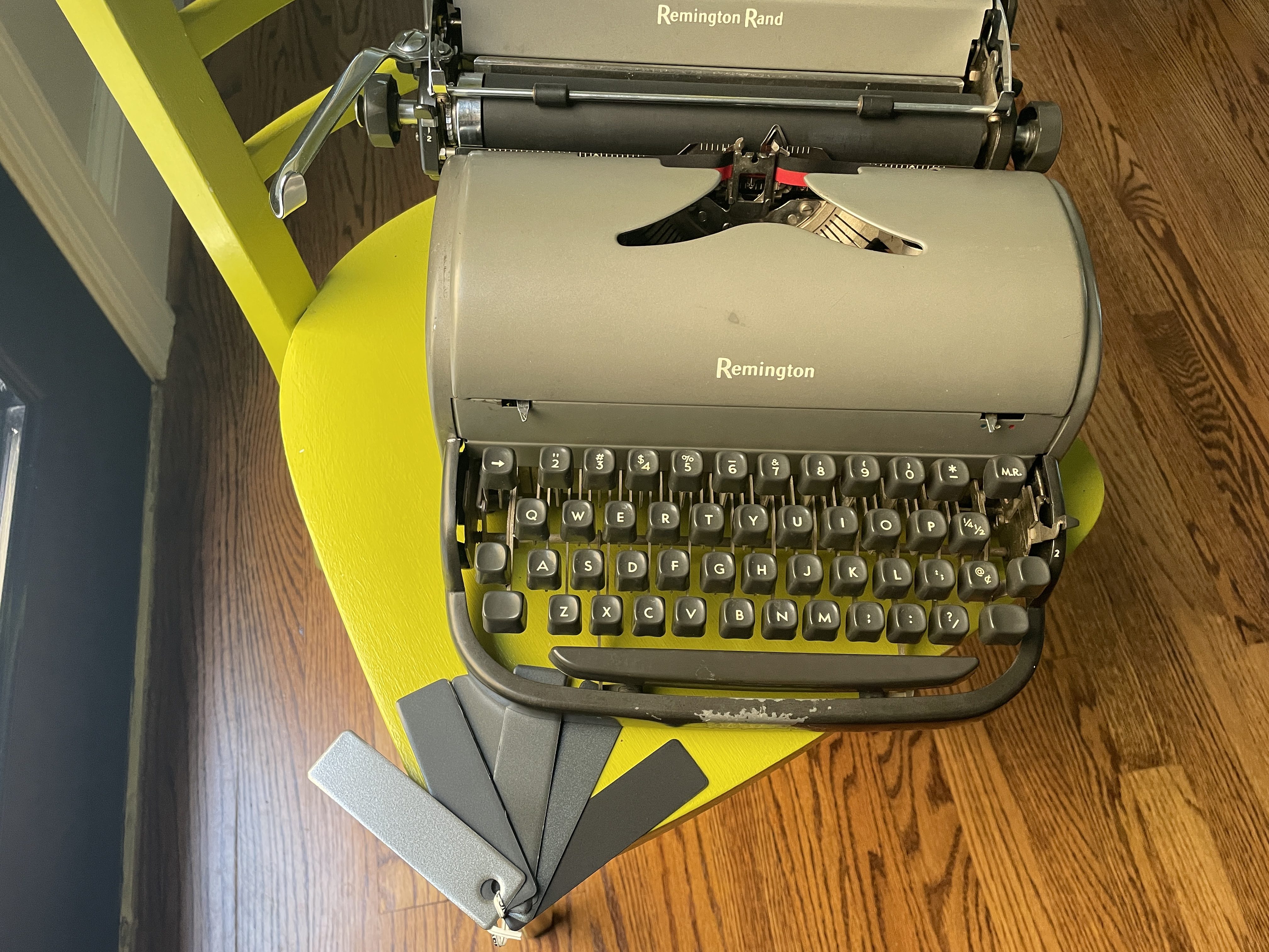 selcting paint for Remington All-New typewriter