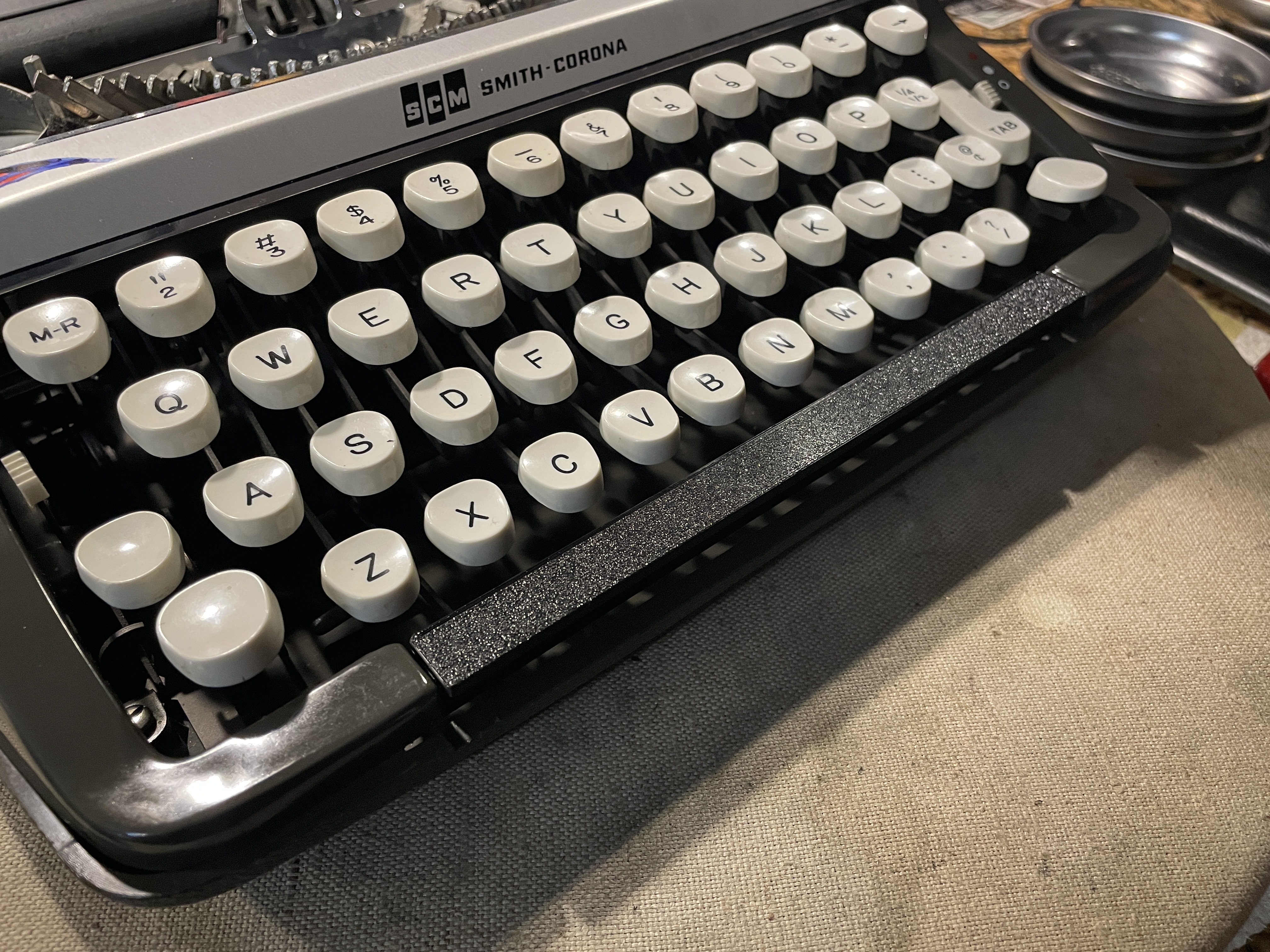 3D printed spacebar for Smith-Corona Corsair Deluxe made in England