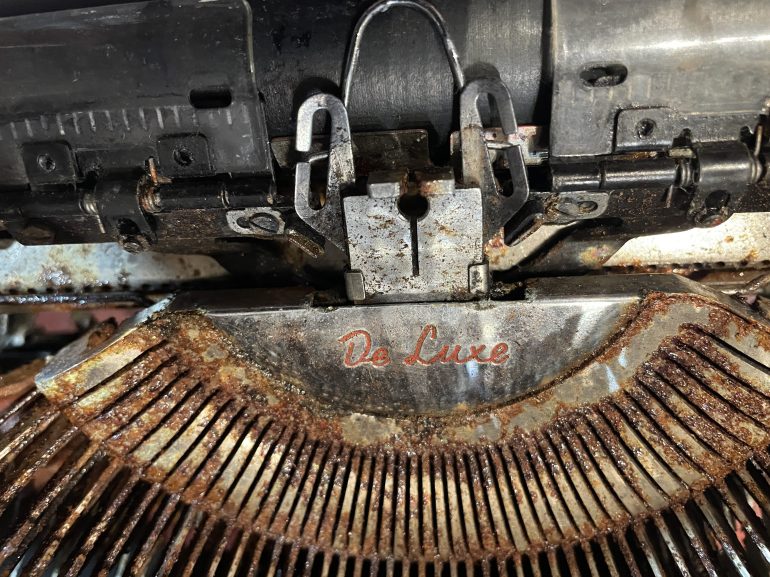 1957 Olympia SM3 typewriter