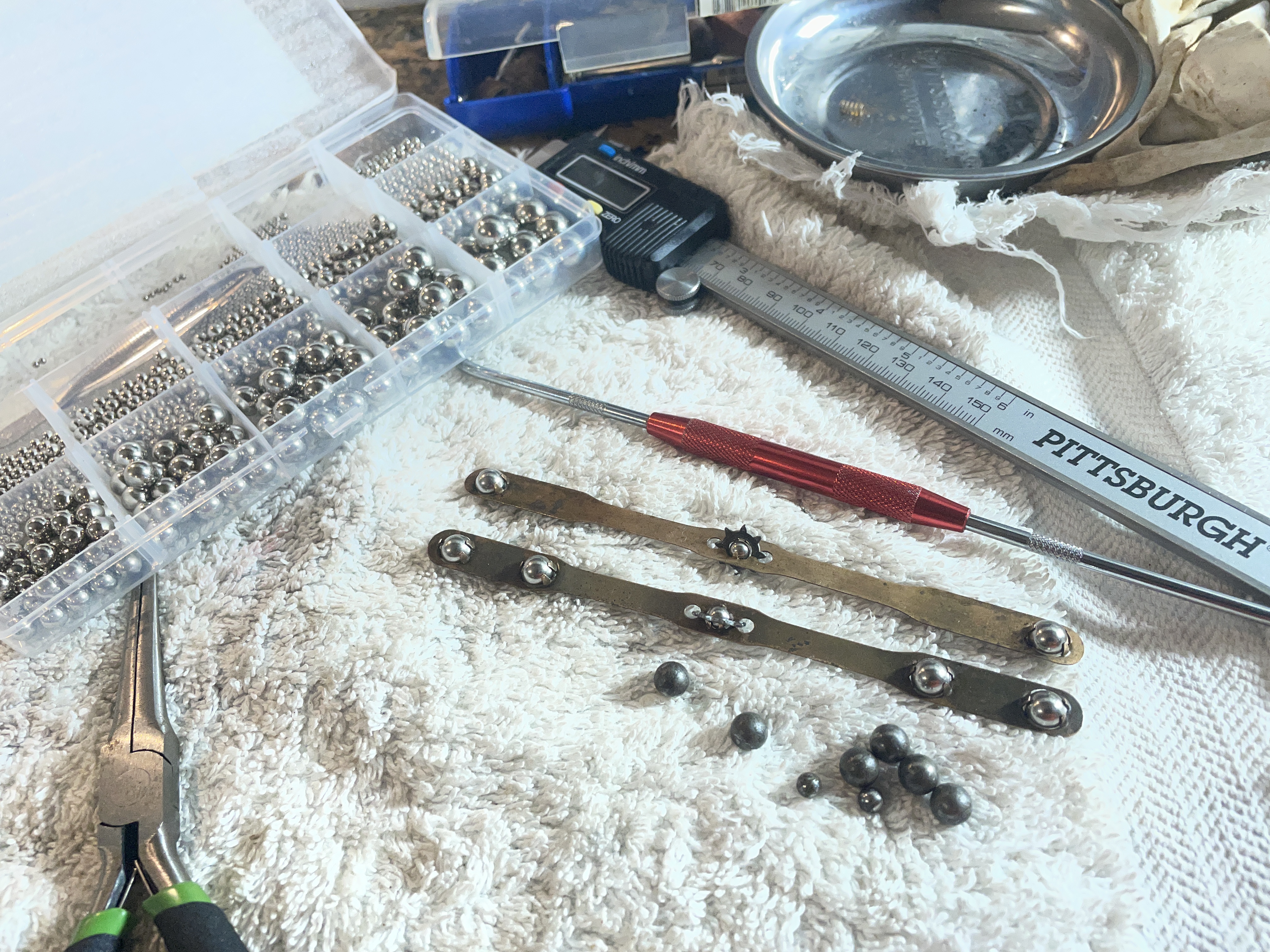 New ball bearings for carriage bearing retainers
