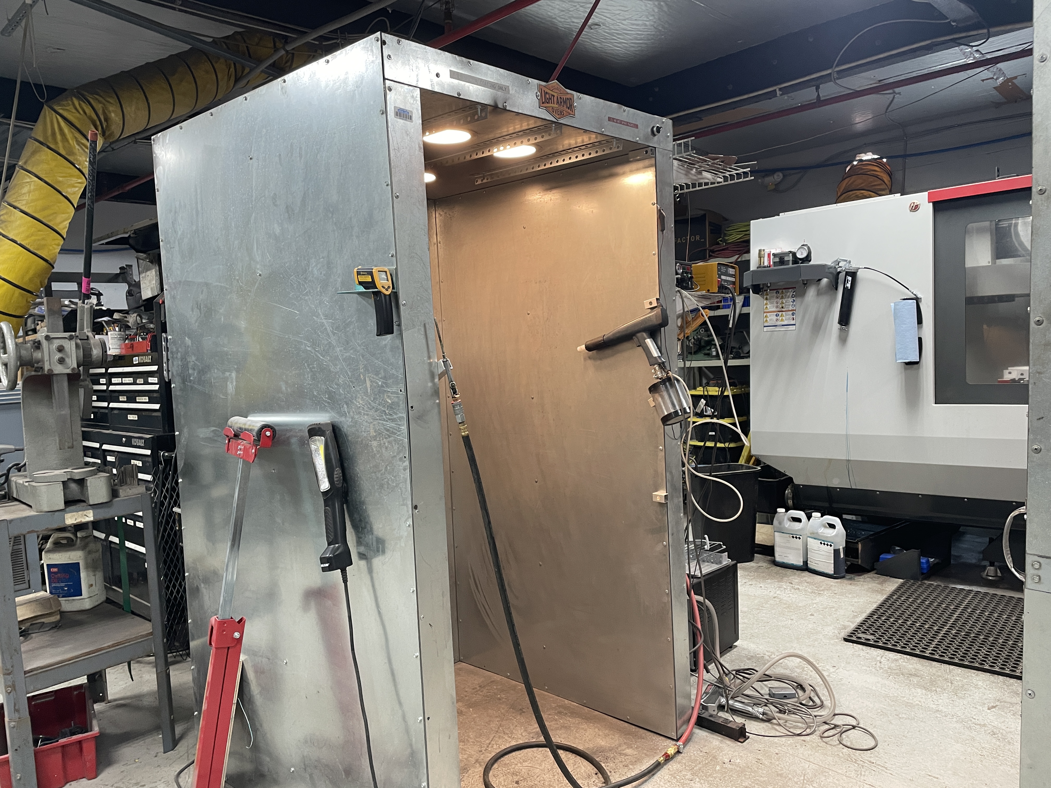 Powder coating spray booth